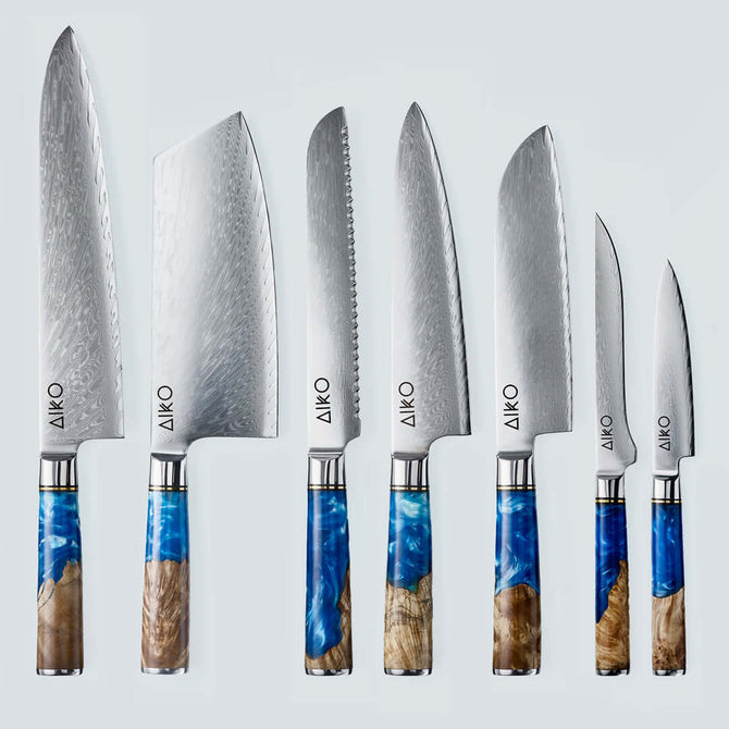 Cuchillo Aiko de Acero Damasco Azul con Mango de Resina de Color Azul